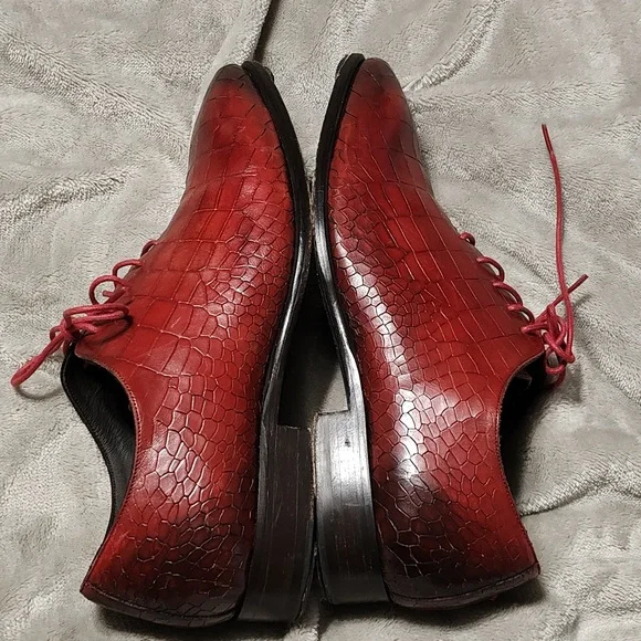 Emilio Franco Made In Italy Alligator embossed almond toe shoes Emilio Franco Made In Italy Alligator embossed... | Depop main image 4